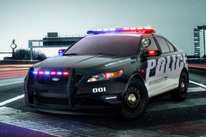 福特發(fā)布全新警車 動力最大可達365匹馬力