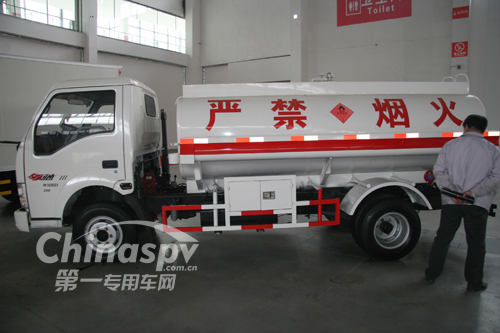 SY5063JYD-AE加油車