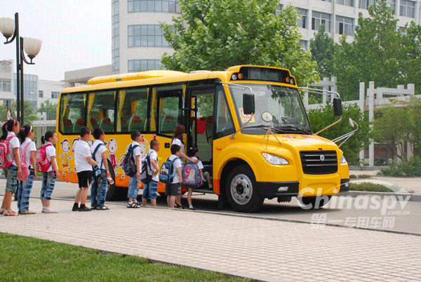 黑龍江省校車將全部標(biāo)準(zhǔn)化