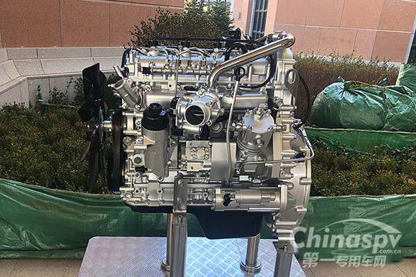 4DD/4DH高端動(dòng)力展露大柴“芯”形象