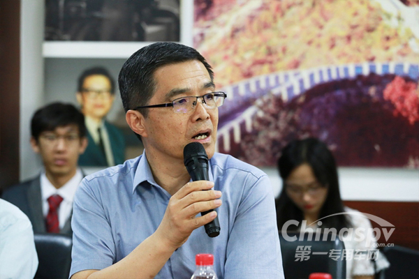 歐陽明高：將制定電池?zé)崾Э叵嚓P(guān)標(biāo)準(zhǔn)