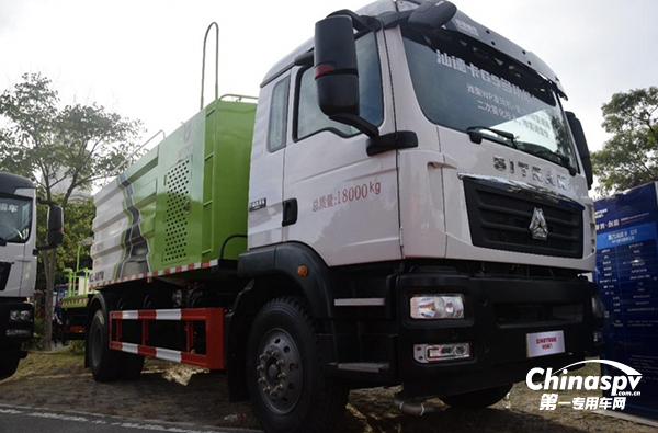 　汕德卡G5多功能抑塵車