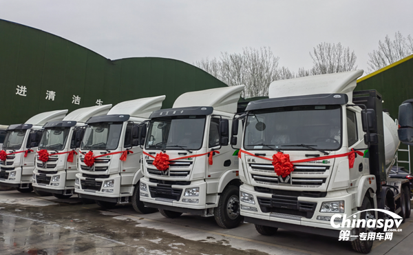 徐工純電動混凝土攪拌車