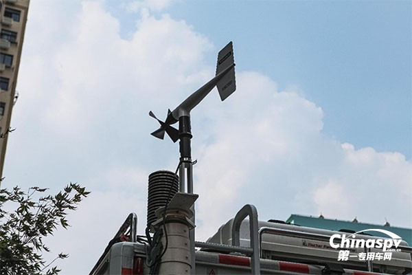 可升降的風速儀