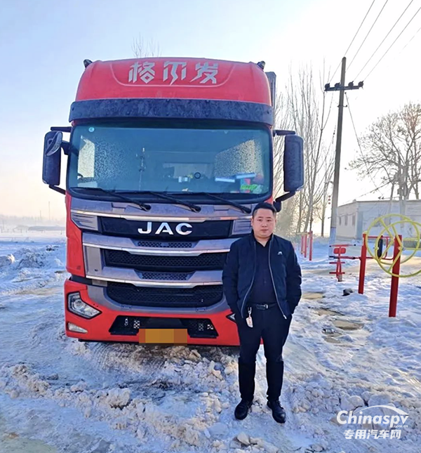 冷鏈生意爆紅火，只因他們都選了格爾發(fā)4×2冷藏車！