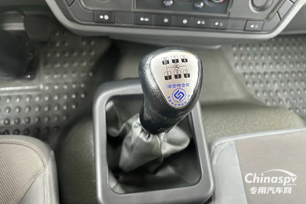 建筑工地到底有誰在??？-江淮飛越J3自卸車