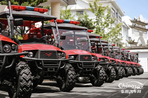 五菱批量全地形越野消防車入滇，共筑安全防火墻