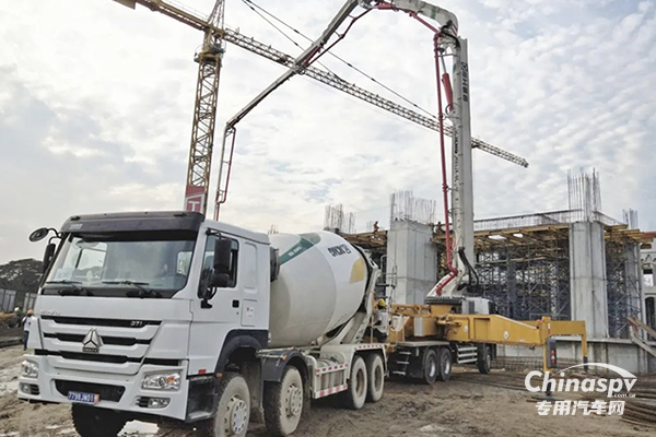 再拓新高度！徐工混凝土機械批量發(fā)車中東