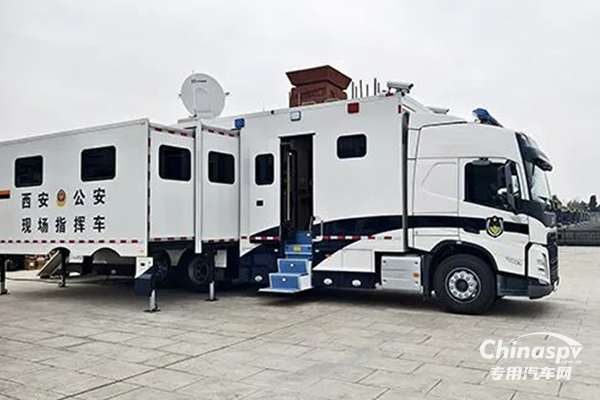 森源鴻馬二級拓展指揮車春節(jié)值守西安大雁塔 守護節(jié)日平安