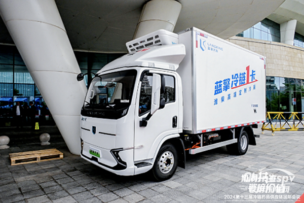 科技藍(lán)擎新能源冷藏車(chē)全面“領(lǐng)鮮”：全場(chǎng)景覆蓋 續(xù)航區(qū)間大 動(dòng)力能量大