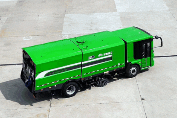 「宇」見好車 | 全面升級！宇通環(huán)衛(wèi)2025款純電動低入口洗掃車發(fā)布！