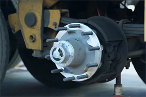 主掛一體深入匹配，康邁助力梁山專用車展