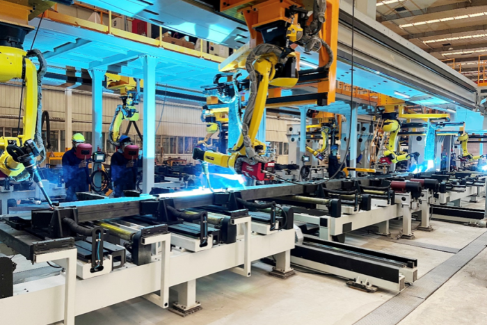 中國(guó)證券報(bào)：中集車輛董事長(zhǎng)兼CEO李貴平：以“星鏈計(jì)劃”破局行業(yè)內(nèi)卷發(fā)力純電動(dòng)頭掛列車