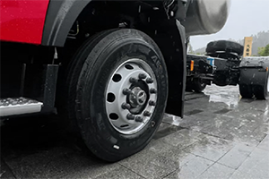 東風(fēng)商用車攜手行業(yè)伙伴共探智慧運輸，康邁參與交流分享