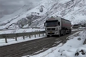 ?；愤\(yùn)輸冬季惡劣天氣安全駕駛技巧！