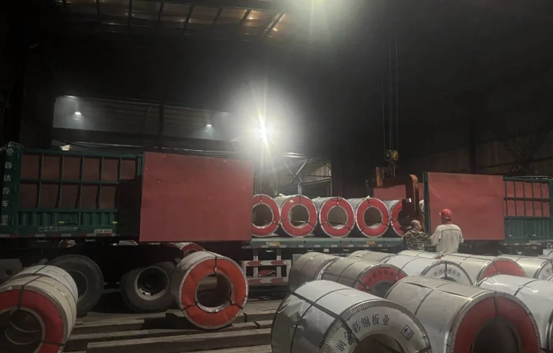 首達汽車?拉鋼卷設計的掛車，用戶這樣評價......