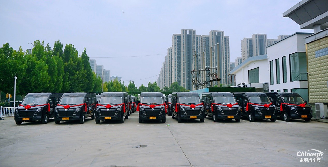 東風(fēng)御風(fēng)“豫州行” ，助力“定制客運(yùn)”新模式