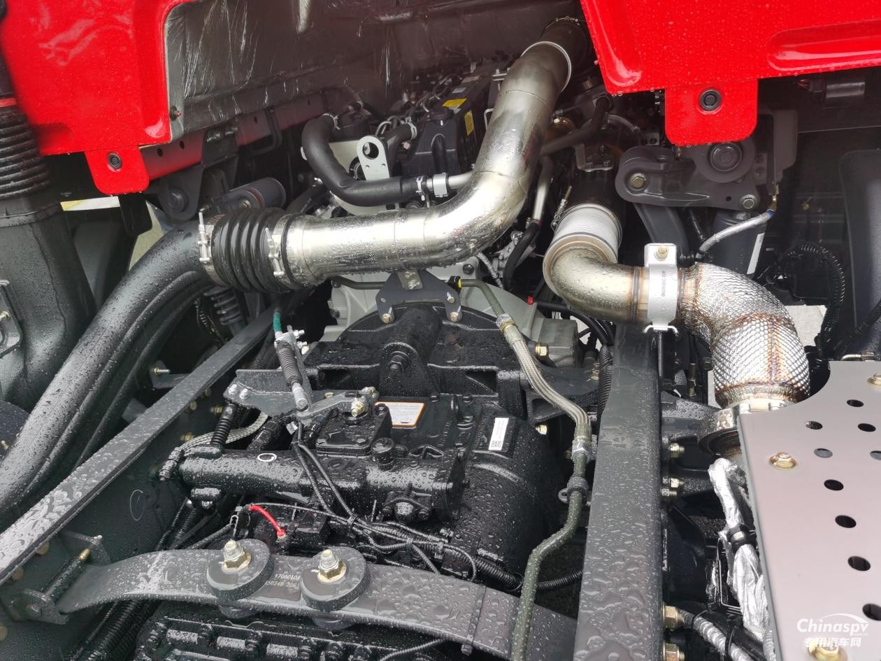 極限工況運(yùn)輸利器，乘龍M3 4X2極限自卸車盡顯實(shí)力