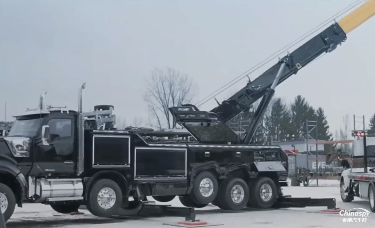 力量與靈活的完美碰撞，加拿大大型清障車市場新標(biāo)桿