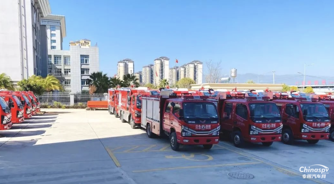 春節(jié)交付暖人心！50 臺(tái)五菱消防車再赴云南