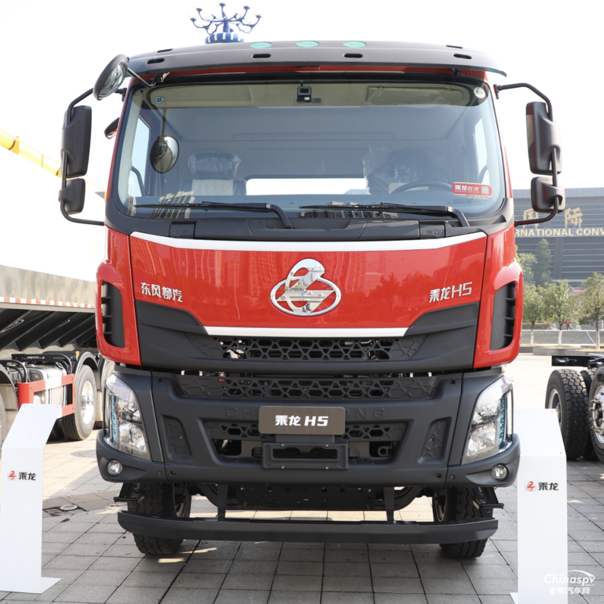 乘龍H5 4×2極限自卸車(chē)的踏實(shí)感從何而來(lái)？