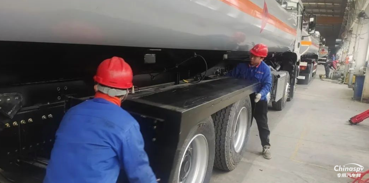 奮戰(zhàn)開門紅 陜汽專用車市場捷報傳