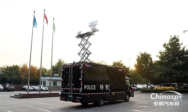 森源鴻馬無人機指揮車：應(yīng)急與安防領(lǐng)域的智慧中樞