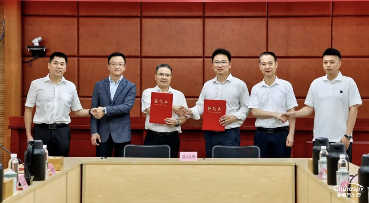 首站簽約！寧德時(shí)代與中石化首個(gè)合作重卡換電站落地福清