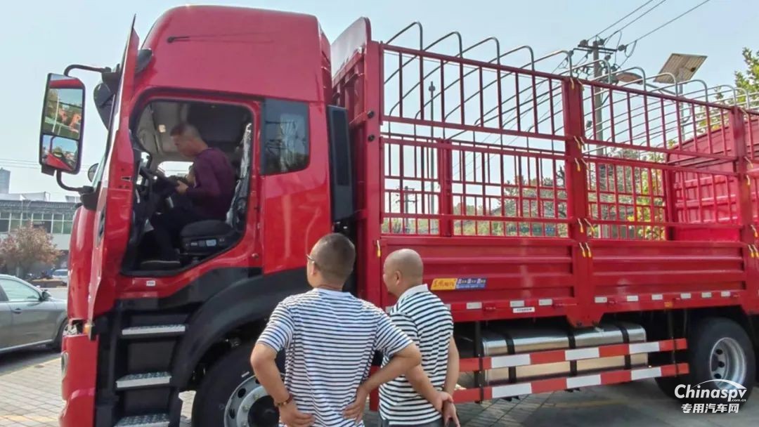 百城聯(lián)動(dòng) 百場盛會(huì) 東風(fēng)康明斯發(fā)財(cái)機(jī)持續(xù)引爆市場熱潮