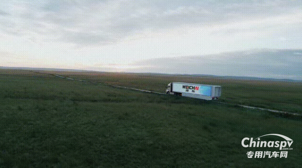 央視聚焦：濰柴勇?lián)?dāng)，擎動中國柴油機(jī)油D1新標(biāo)創(chuàng)建