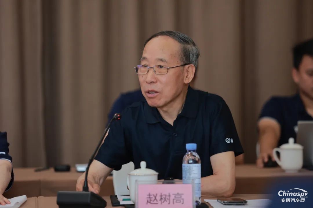 多位院士專家匯聚玲瓏，共商綠色輪胎發(fā)展