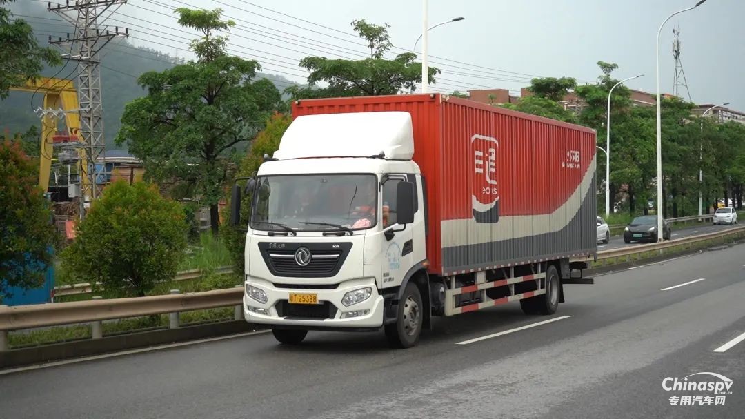 與時間賽跑！廣東肖師傅的高效之選：“有勁、省油、開不壞！”