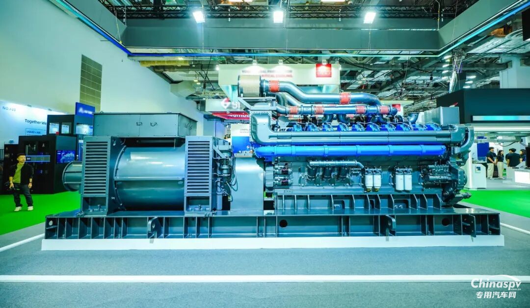 亞洲最大數(shù)據(jù)中心展，濰柴“巨無(wú)霸”產(chǎn)品亮相