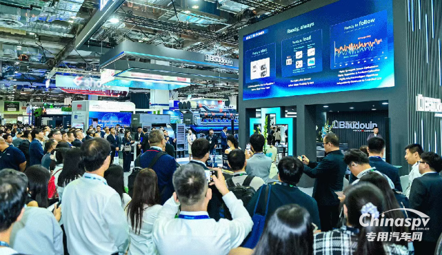 亞洲最大數(shù)據(jù)中心展，濰柴“巨無(wú)霸”產(chǎn)品亮相