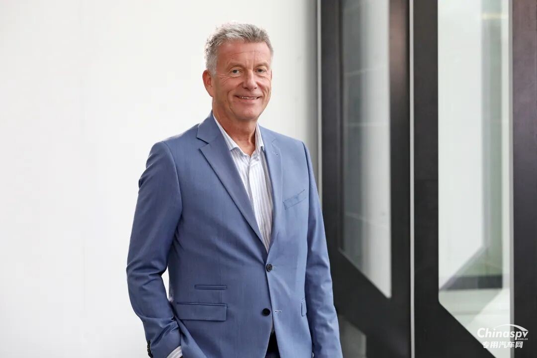 采埃孚加快戰(zhàn)略重組：董事會(huì)組建完成，全新管理架構(gòu)正式確立