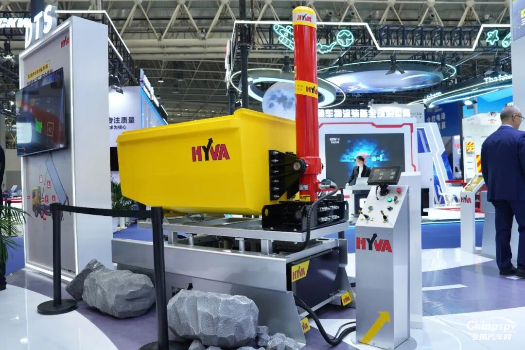 以遠見赴新程！海沃煥新2025武漢商用車展