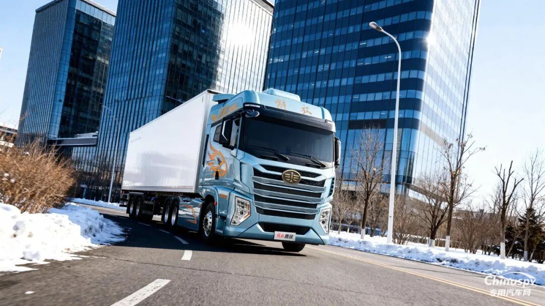 冬季行車(chē)不熄火，油箱轉(zhuǎn)換有妙招