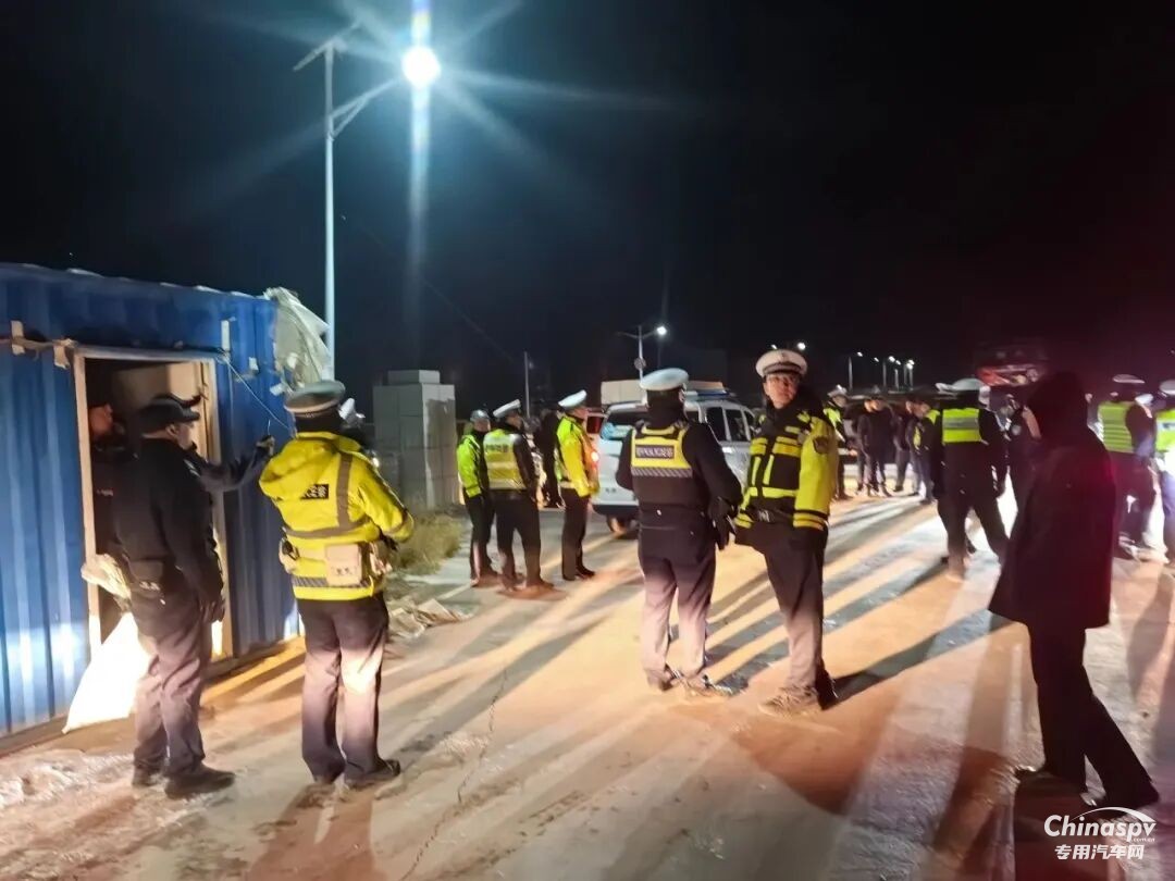 內(nèi)蒙古端掉一非法存儲轉(zhuǎn)運?；犯C點