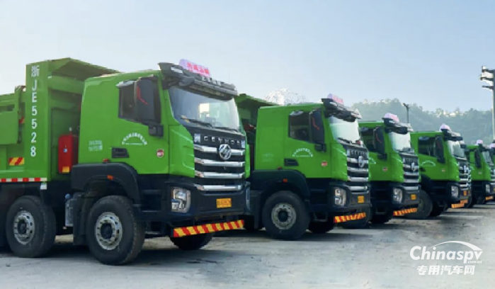 高效節(jié)能 科學(xué)“瘦身”，上汽紅巖自卸車助力臺(tái)州用戶跑贏渣土運(yùn)輸